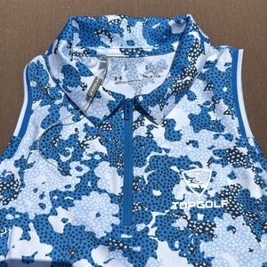 NWOT UNDER ARMOUR TopGolf Blue and White Sleeveless zip Top, size SM